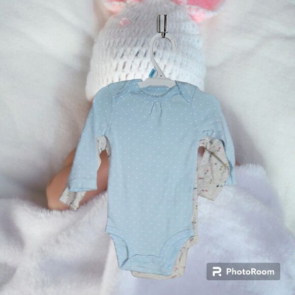 Carter's  3‎ Long Sleeve Onesies Size 6 M *NEW* - Picture 3 of 3